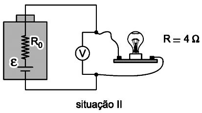 (UDESC/2005) Os aparelhos eletrônicos como rádios, televisores, DVDs e vídeos têm um pequeno ponto de luz (em geral vermelho ou verde) que serve para indicar se o aparelho está ligado ou desligado.