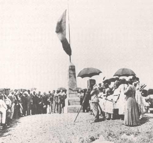 Foto de inauguração da Pedra Fundamental, em 07 de setembro de 1922.