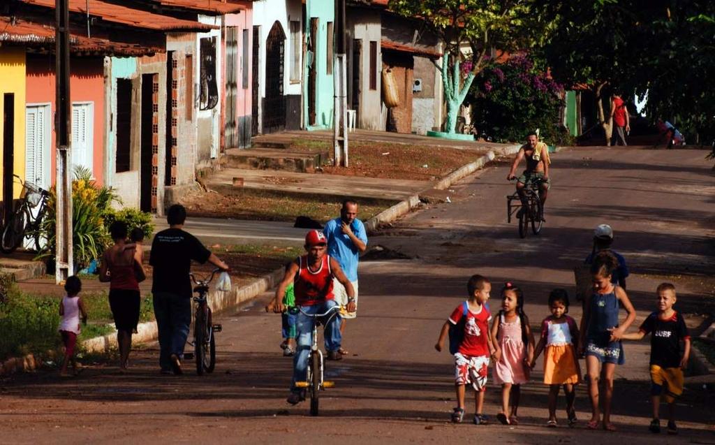 Benefícios da mineração Ampliação da oferta de empregos e aumento da renda Crescimento exponencial das