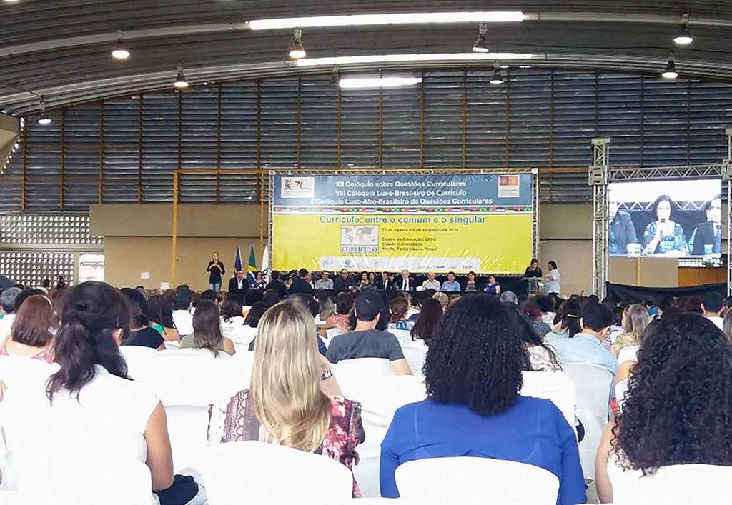 COLÓQUIO DE PEDAGOGIA Alunas e professoras participam de Colóquios Integrados no Recife Nos dias 31 de agosto a 02 de setembro, ocorreram os Colóquios Integrados Entre o comum e o singular na