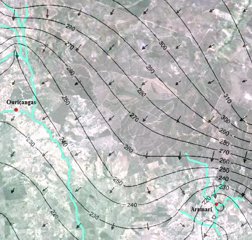 31 Figura 7: Superposição do mapa potenciométrico sobre a imagem de satélite da área de estudo, com ênfase nos rios que cortam os municípios. 6.2 