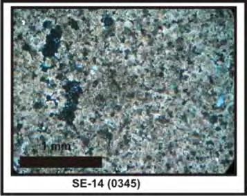 Descrição das lâminas delgadas SE-14 (0345) Fotomicrografia 90 Dolomito. Dolomito sacaroidal com grãos de quartzo presentes.
