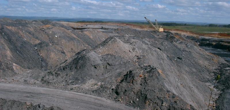 Posteriormente essas camadas serão depositadas na cava já minerada,