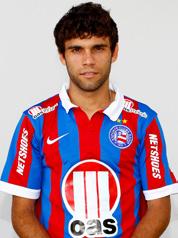 Zagueiros 4 - Lucas Fonseca 02/08/1985 1,90m - 85Kg 27 jogos