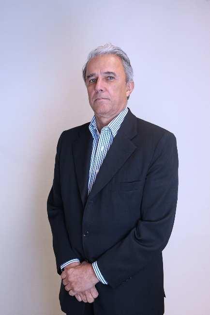 Luiz Spínola Administrador de um hedge fund. É membro dos conselhos de administração das companhias Cremer, João Fortes Engenharia e Metalúrgica Gerdau e da companhia fechada Líder.