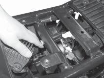 Manual de serviços VBlade 250cc Verifique o fusível e substitua se necessário. Remova e verifique o rele dos sinalizadores (pisca).