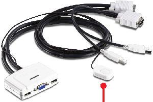 Use os cabos KVM fornecidos para conectar seus dois computadores ao Chaveador. Ao Computador Ao Computador 4.