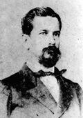 Conforme anúncio-convite para a missa de um ano de 1 ano de falecimento no dia 8, publicado no Diário de PE de 06.07.1901, estima-se que Ismenia Amelia tenha falecido em 08.07.1900.