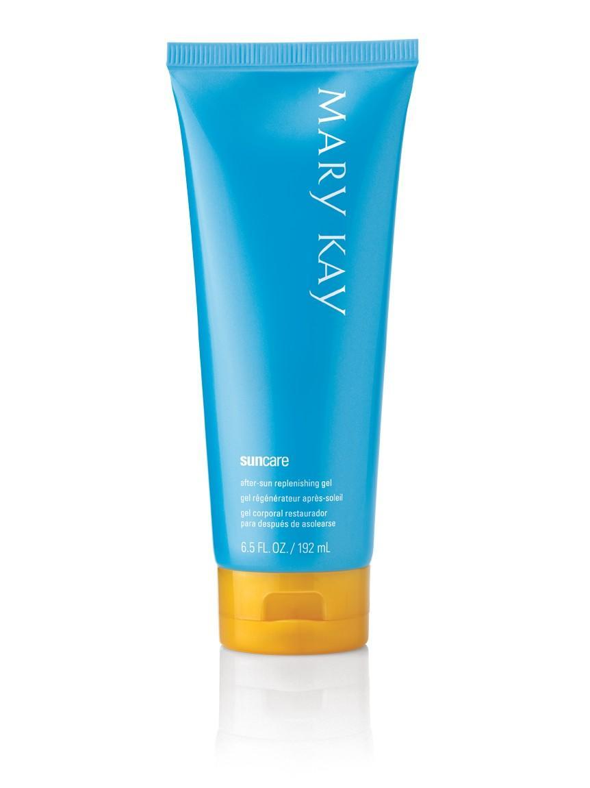 Gel Restaurador Pós Sol Este gel azul ultra leve contém extratos botânicos que acalmam a pele.