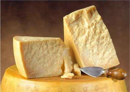 Temperaturas mais altas aceleram a sinerese Produzem queijos mais secos e mais