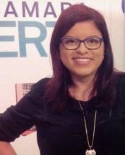 Danniele Silva do Nascimento Mestranda do Programa de Pós-graduação em Formação de Professores, pertencendo à linha "Linguagem, Culturas e Formação docente".