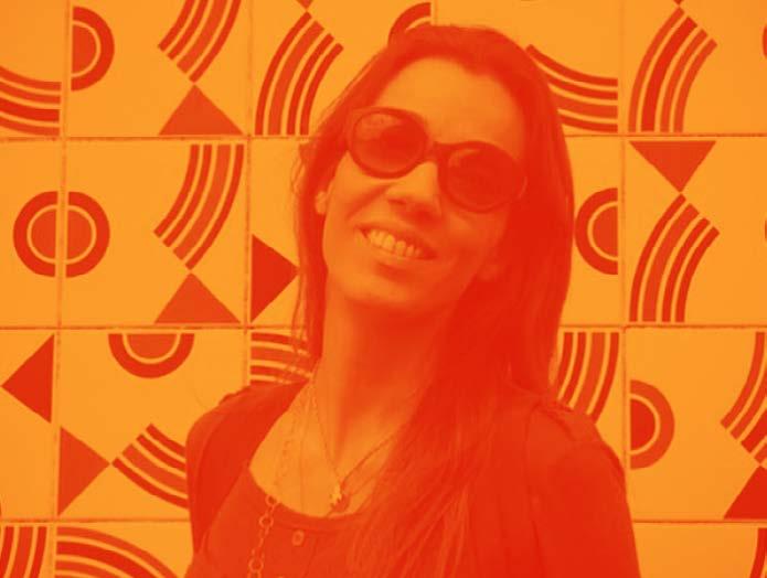 COORDENAÇÃO Adrianne Schreiner É designer gráfica formada pela PUC Rio, pós-graduada em História da Arte e Arquitetura Brasileira pela mesma universidade e mestre em Design de Superfície pelo IED