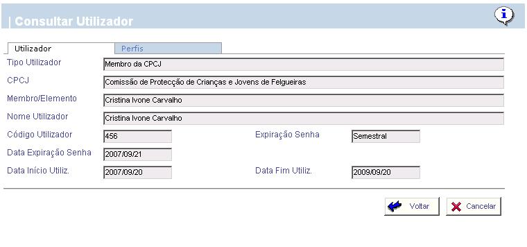 Através o utilizador selecciona um destes processos e acede ao detalhe da respectiva informação através do botão Detalhe.