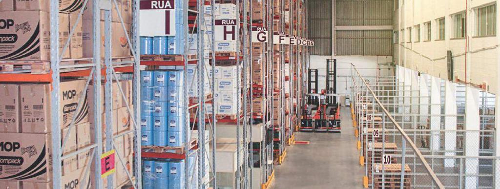 A EMPRESA A EMBRAST embalagens vem atuando no mercado catarinense desde 2000 e há mais de 6 anos no mercado nacional, com mais de 600 itens de produção própria e importação.
