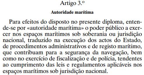 ALGUMAS QUESTÕES PRÉVIAS: Decreto-Lei 43/2002 de 2 de Março Cria o Sistema da Autoridade Marítima - SAM - definindo a sua organização e atribuições e cria igualmente a Autoridade Marítima Nacional,