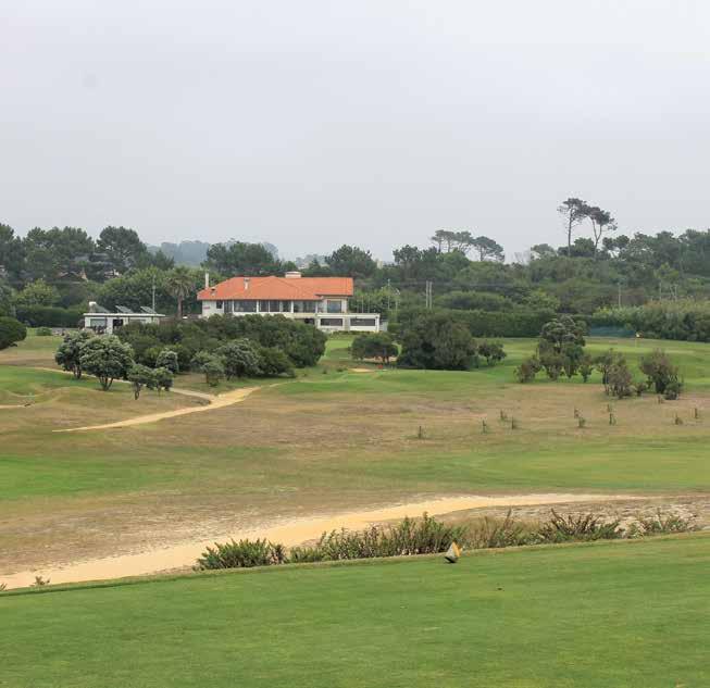 Constituído oficialmente em 1932, o Club de Golf de Miramaré um links à boa tradição dos primeiros locais onde os que inventaram