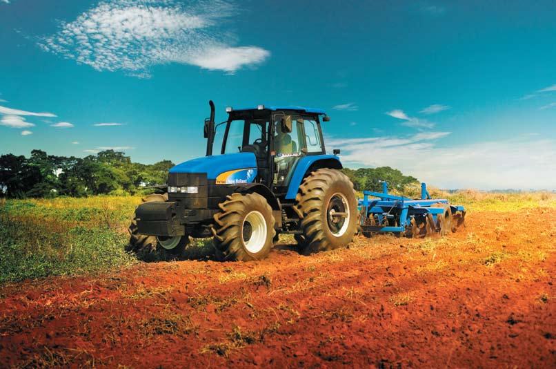 É política da New Holland o aprimoramento contínuo de seus produtos, reservando-se a mesma o direito de modificar as especificações e materiais