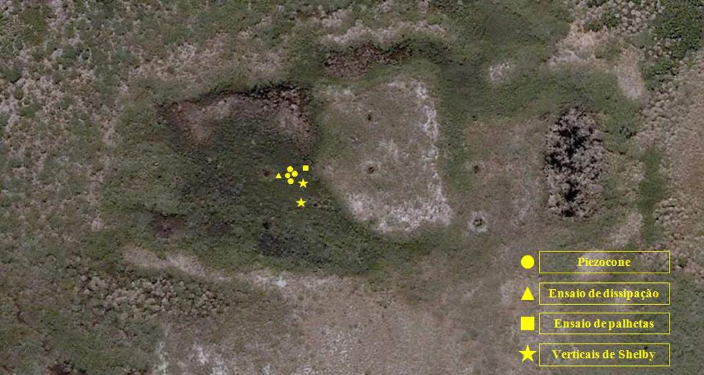 67 3.3 Ensaios de Campo Com o objetivo de se obter novas informações sobre o depósito de Camboinhas, como a estratigrafia