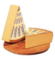 Queijo Gruyère Uma das características desse queijo é ser feito de forma artesanal com leite cru da vaca, sem a adição de nenhum conservante;