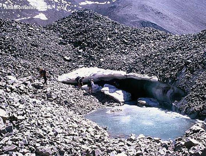 Os glaciares tem pouca capacidade de transporte.
