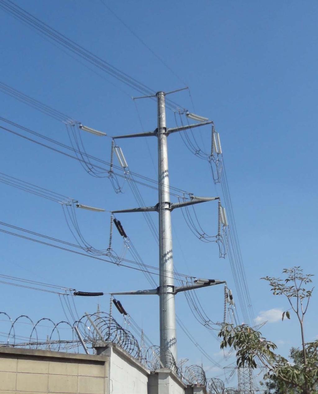 SE XAVANTES - 345 kv ISA - CTEEP São Paulo - SP Torre Monotubular em ancoragem em 345 kv, de circuito duplo com quatro cabos 954