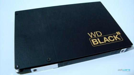 Análise: WD Black² Dual Drive, o primeiro SSD+HDD Date : 16 de Dezembro de 2013 Um disco SSD é, actualmente, o melhor upgrade que pode ser feito a um computador, seja ele portátil ou de secretária.