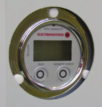 14. Densostato termocompensado O densostato permite monitorar a pressão do gás e gera um alarme que assinala a presença de baixa pressão.