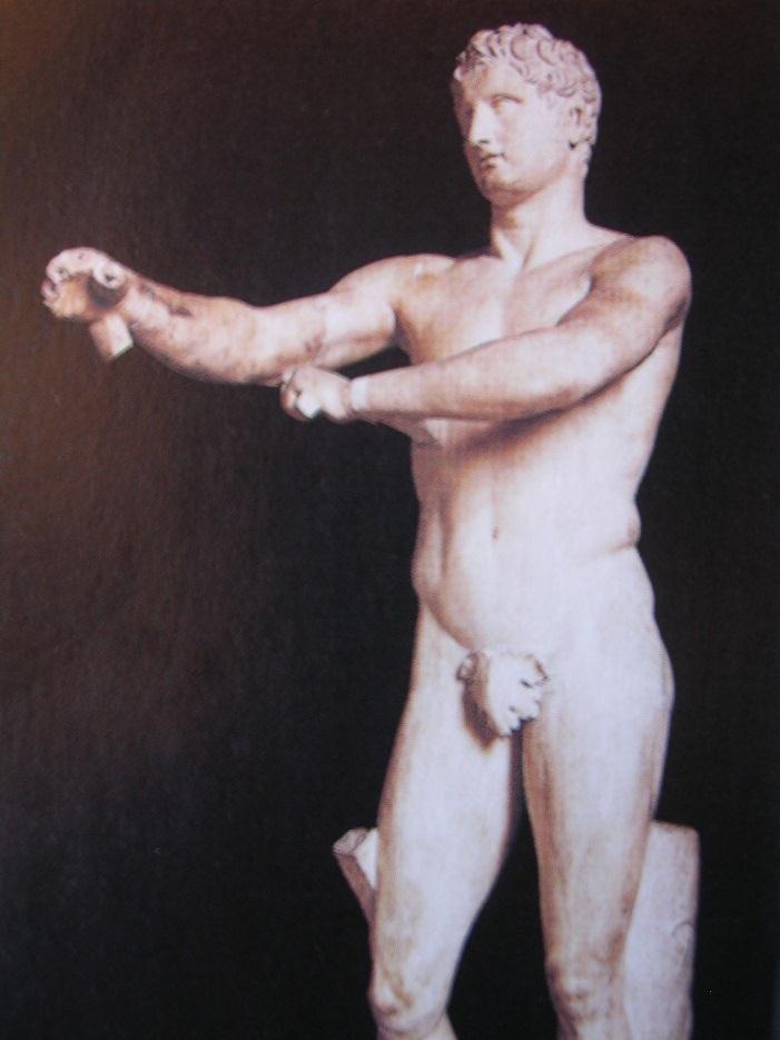 Lisipo, escultor oficial de Alexandre Magno, vem oferecer um novo cânone, com novas proporções um corpo mais esbelto e uma cabeça mais