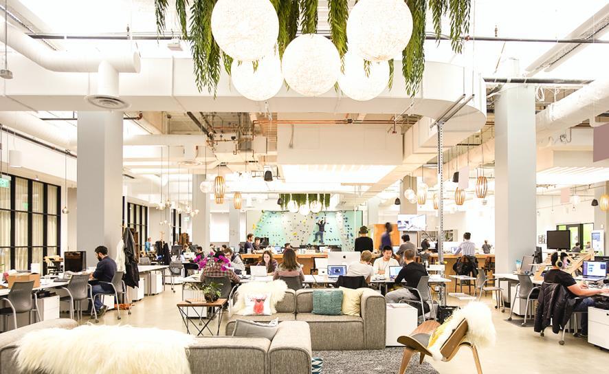 Espaço Bespoke nos EUA para demonstração, coworking e