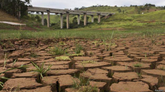 Em entrevista à BBC Brasil, o chefe da FAO afirma ainda que o Brasil terá de ampliar seus estoques de alimentos e privilegiar culturas mais resistentes a secas, fenômeno que deve se tornar cada vez