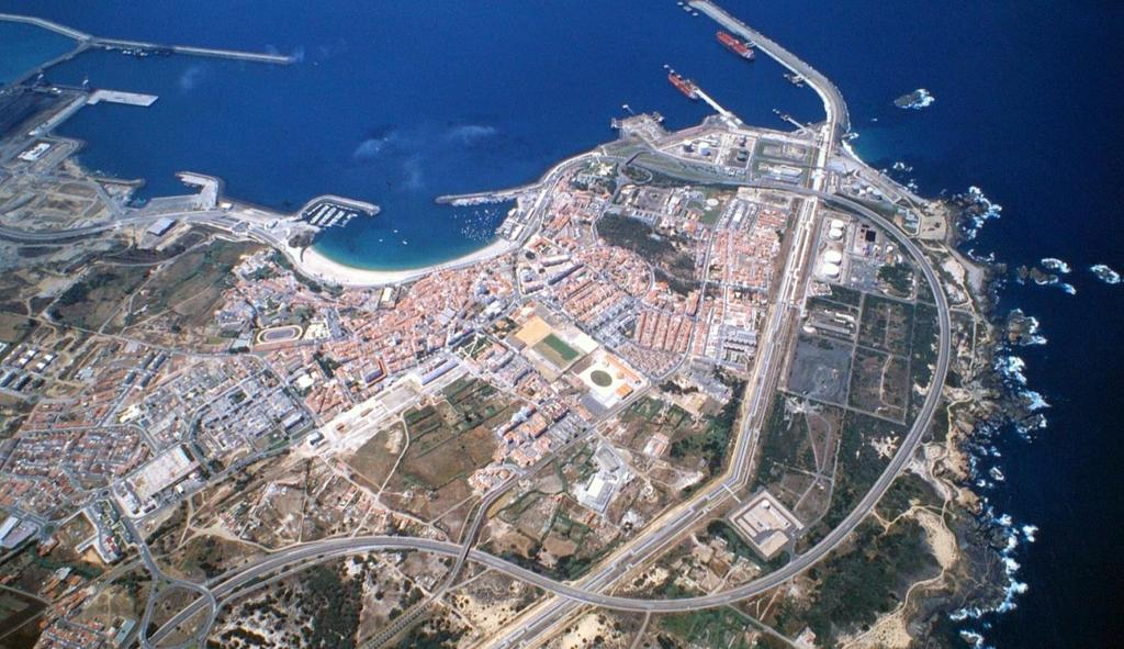 O porto e a cidade (A cidade está suavemente integrada