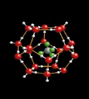 32 Figura 3.5 Estrutura dos hidratos de metano Gaiolas cages formada por moléculas de água que aprisionam moléculas de metano. Fonte:(Peer,2012).