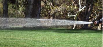 spots) Soak Fluxo médio para áreas de controle de poeira Jet Fluxo intenso e concentrado para forte irrigação Características