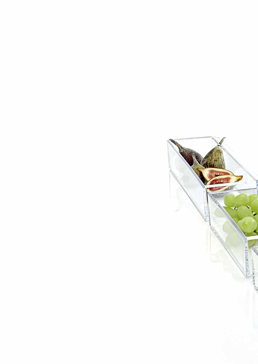 Frio Um espaço para cada coisa Apresentamos o exclusivo sistema CustomFlex TM que lhe oferece inúmeras combinações para armazenar os alimentos de todas as maneiras possíveis.