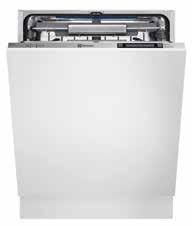 Máquina de Lavar Loiça RealLife ESL8820RA Lava mais de uma só vez graças à sua capacidade de 15 talheres, com uma cuba XXL e com mais espaço útil.
