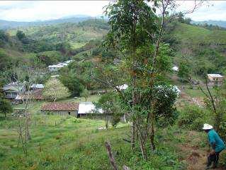 55 A delimitação da microbacia está definida a partir do exutório do projeto hidroelétrico comunitário de Nueva Esperanza, no município de Dulce Nombre de Culmi, no extremo