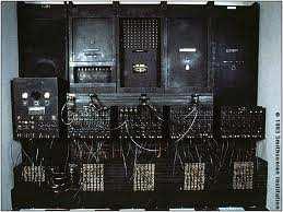Sistema Operacional - Histórico Primeira Geração: 1945 1955 - Surgimento computadores