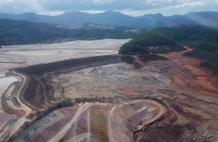3.3 MARIANA A cidade de Mariana localiza-se a 117 km da capital Belo Horizonte, onde ocorreu o maior desastre da indústria da mineração no Brasil.