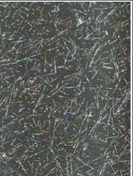 versus short glass fibers pellets (right).