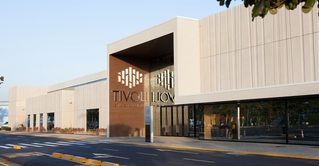 Shoppings da carteira Tivoli Shopping Center Santa Bárbara d Oeste SP 11% do PL Veículo de Investimento Direto (fração ideal) Ficha Técnica Participação HGBS 59% 23,6 mil m² 173 operações Inaugurado