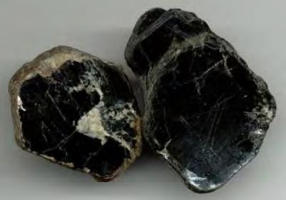 Biotite K(Mg, Fe) 3
