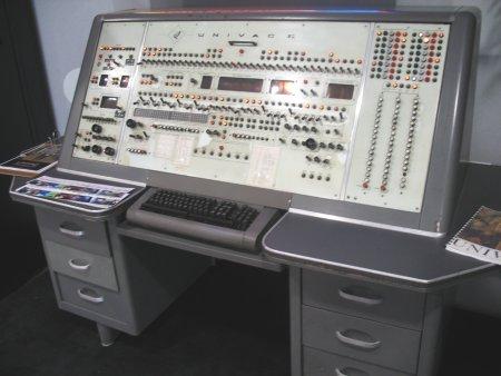 UNIVAC I - Primeiro Computador Comercial José Monteiro