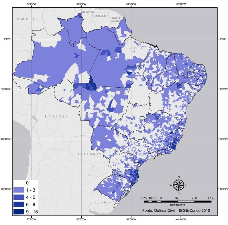 DESASTRES NATURAIS NO BRASIL Mapa 2 - Decretos de situação de emergência e decretos de calamidade pública para eventos