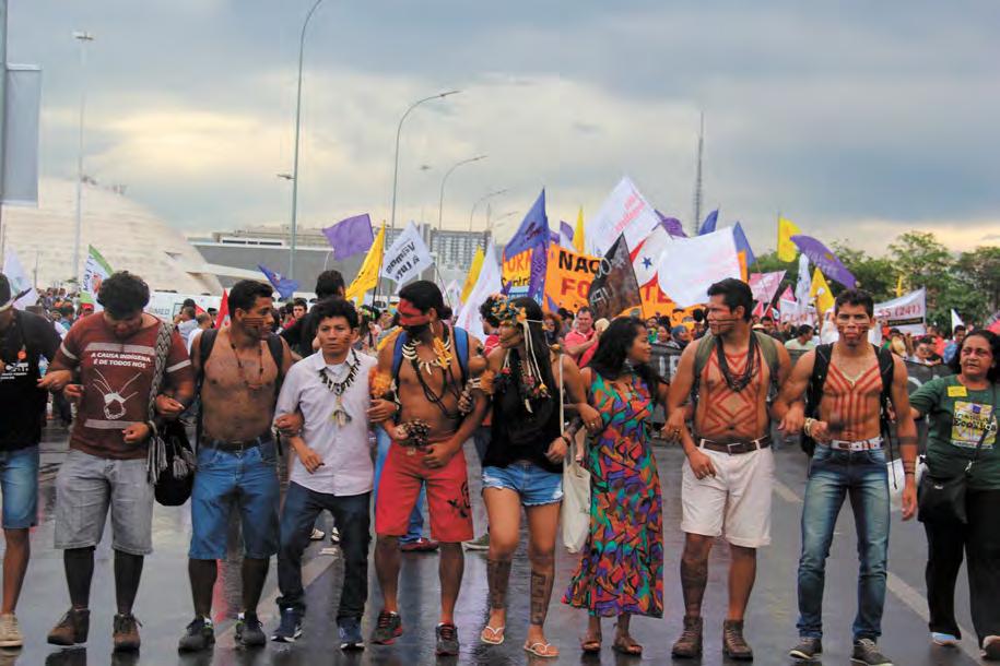 do Rio de Janeiro tem como suas principais vítimas as instituições de ensito