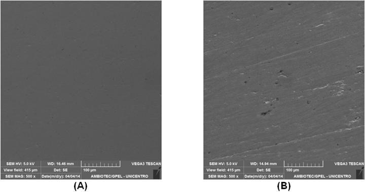 P22 CORROS. PROT. MATER., Vol. 35, Nº 2 (2016), 2025 referência de prata cloreto de prata (Ag/AgCl) com KCl saturado e o 2 eletrodo de trabalho a amostra de aço carbono com área de 0,68 cm.