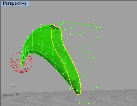 Assim, temos: Em seguida, fazemos a curva central da tsuba percorrer a trajetória da curva da sori, através do comando Sweep > Sweep1.