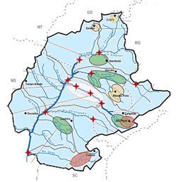 Bacias Hidrográficas REGIÃO HIDROGRÁFICA DO PARANÁ A Região Hidrográfica do Paraná, com 32,1% da população nacional, apresenta o maior desenvolvimento econômico do País.