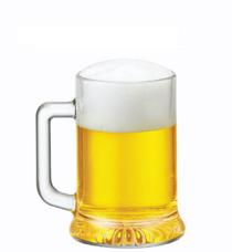 COPO CANECA Este tipo de copo costuma ser utilizado para servir cervejas na pressão ou chopes.