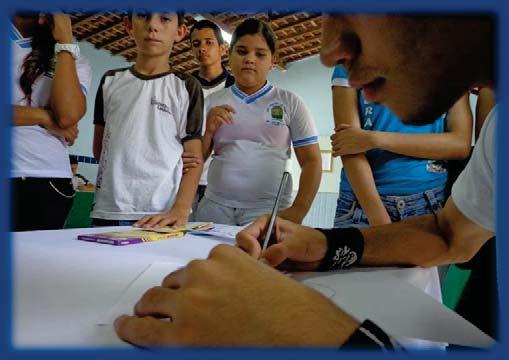 O Sarau vem oportunizar o incentivo à leitura, à criatividade e valorizar os talentos culturais dos alunos atraindo