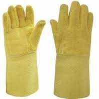 Luvas de proteção LUVA PVC P45 CM (Código da BEC 2224020) Proteção das mãos do usuário contra riscos químicos.